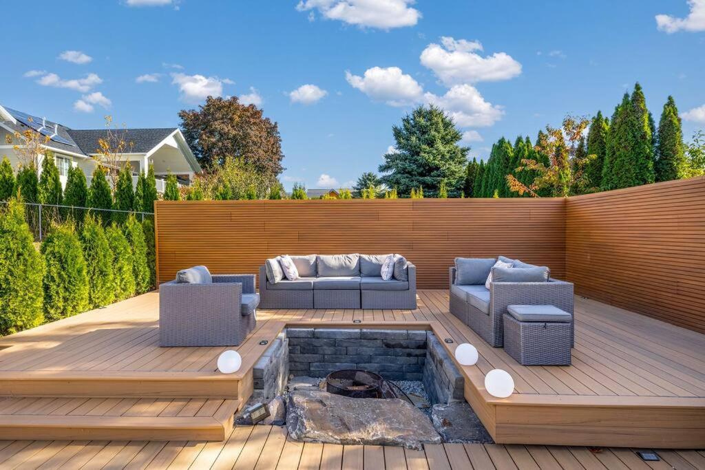 Luxurious 5 Bedroom House With Pool & Sauna West Kelowna Exterior foto